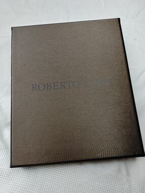 ROBERTO COIN BOX WITH JEWELRY CLOTH WRAP